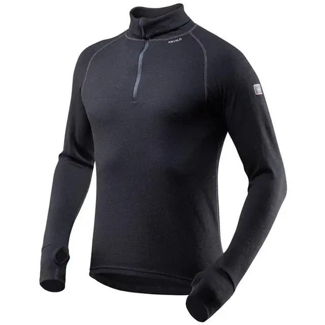 Devold EXPEDITION ZIP NECK – produktbild från Outnorth